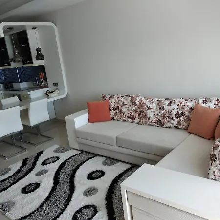Best Azura Park Apartmán *